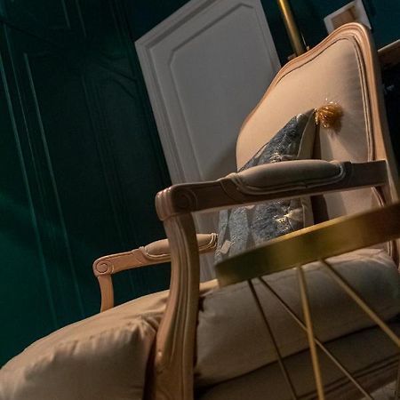 Interno 9 Hotel Bari Ngoại thất bức ảnh