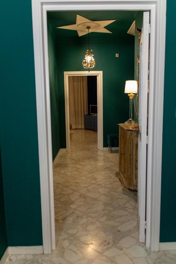 Interno 9 Hotel Bari Ngoại thất bức ảnh